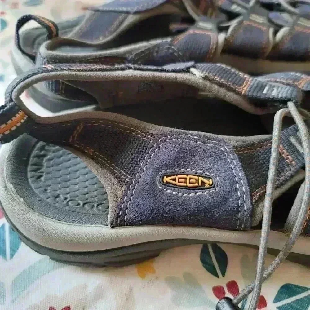 KEEN Newport H2 Closed Toe Blue Suede Prism Sandals 110230-IIRU Men's Size 12